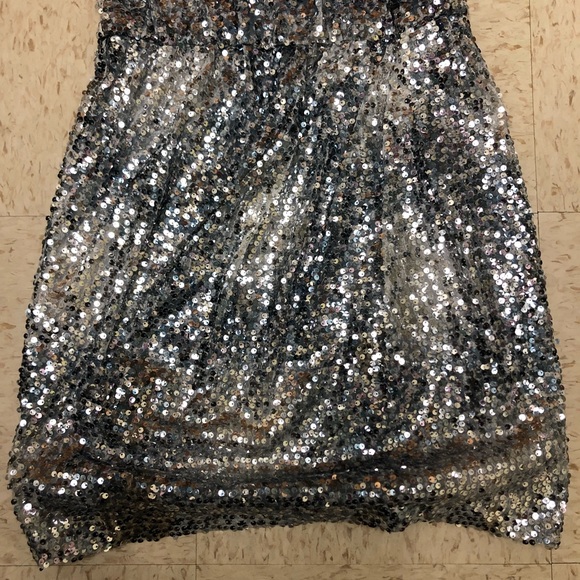 Aidan Mattox silver sequined dress - Picture 6 of 7